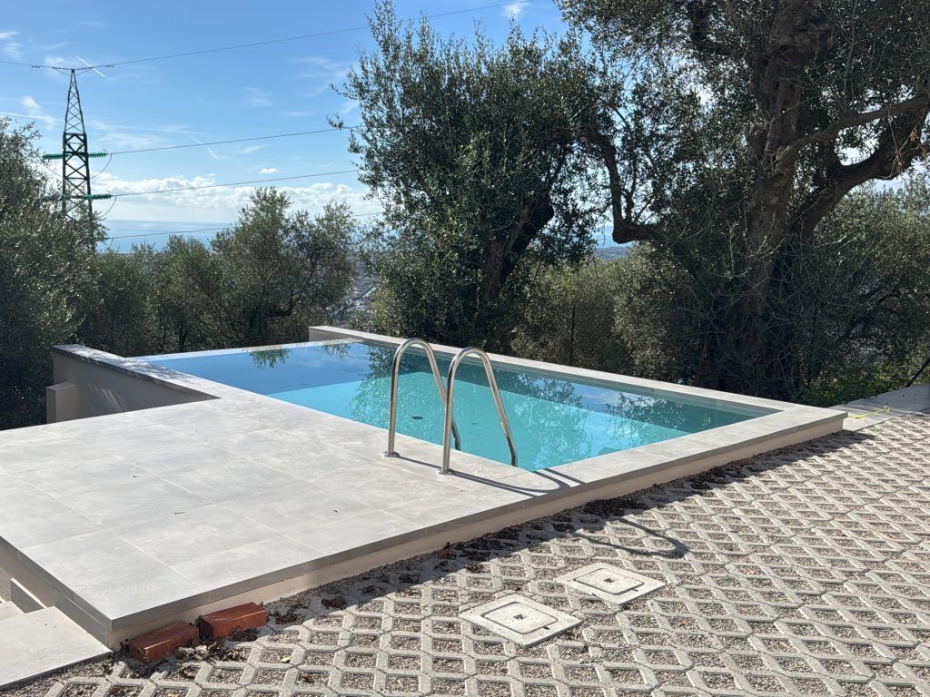 Piscina-1024x768